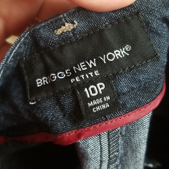 Women petite Jean's size 10 - Picture 3 of 7